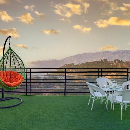 Himalyan Basera I Pvt Balcony I Serviced Apt I By Exotic Stays Kasauli Exterior photo
