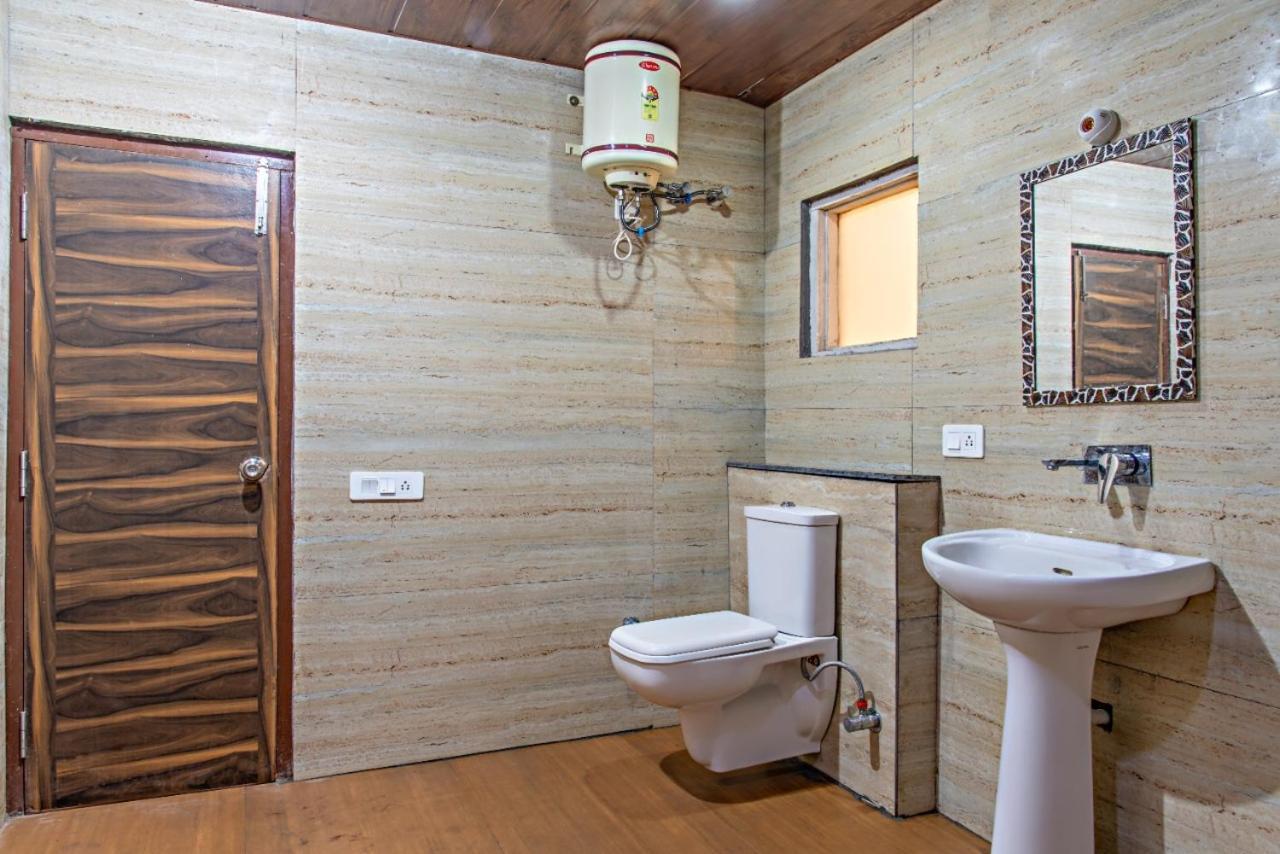 Himalyan Basera I Pvt Balcony I Serviced Apt I By Exotic Stays Kasauli Exterior photo