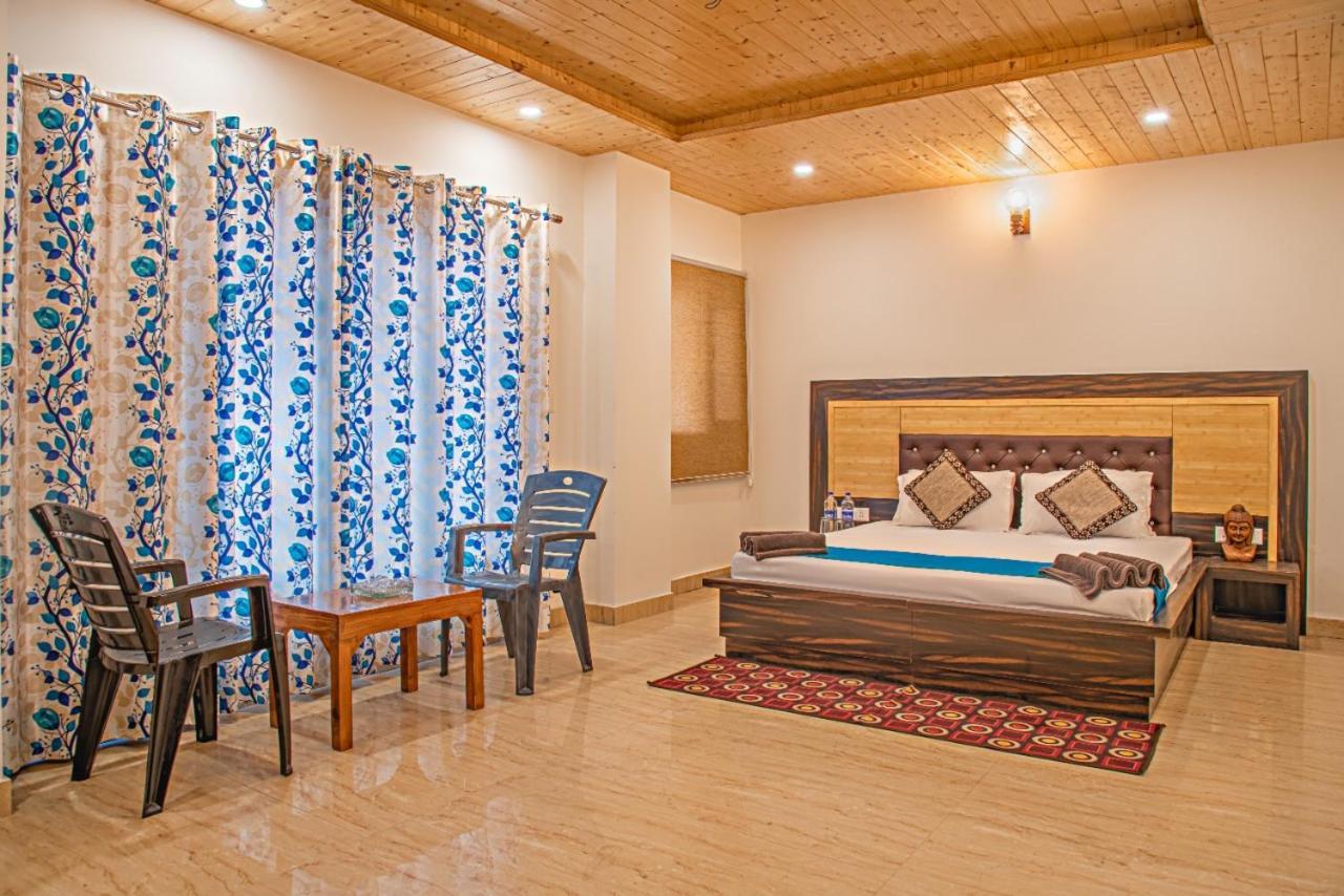Himalyan Basera I Pvt Balcony I Serviced Apt I By Exotic Stays Kasauli Exterior photo